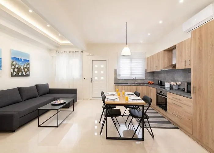 Asterashouse